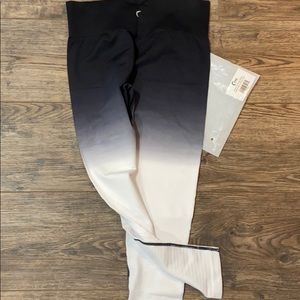 ZYIA Active Black&White Ombre Leggings